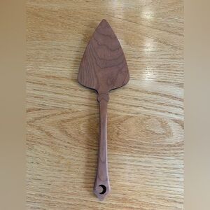 Wooden Pie Server with crescent moon detail